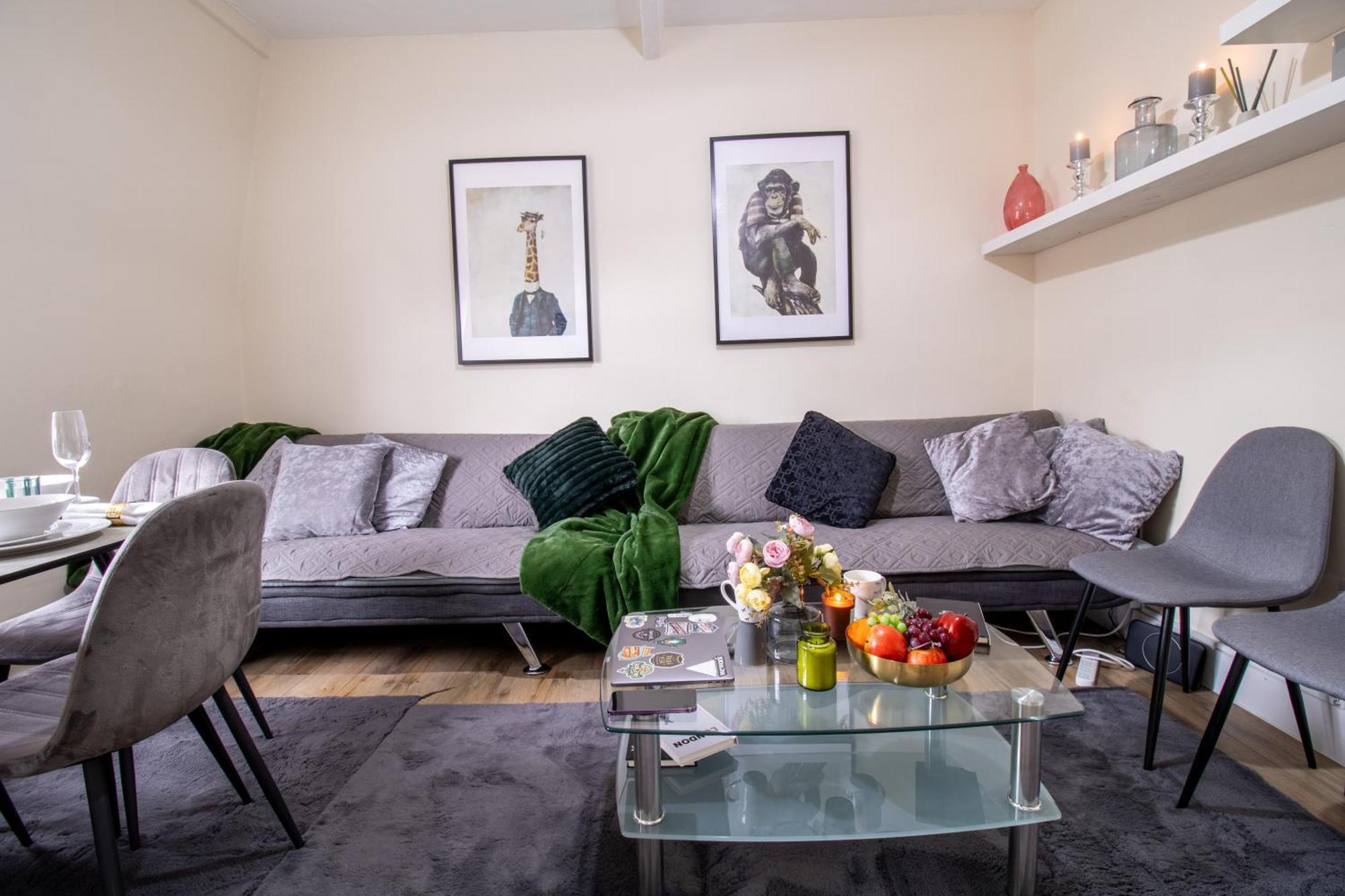 Cosy 2-Bedroom Apartment In Mayfair 8Cb - 4Th Floor No Elevator 런던 외부 사진