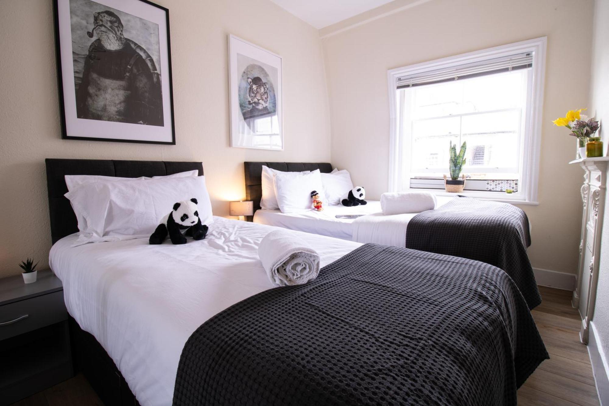 Cosy 2-Bedroom Apartment In Mayfair 8Cb - 4Th Floor No Elevator 런던 외부 사진